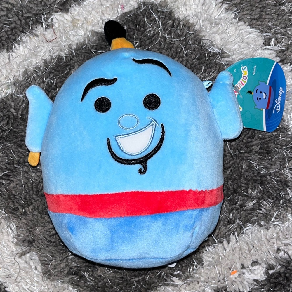 NWT Disney Aladdin - Genie Squishmallow